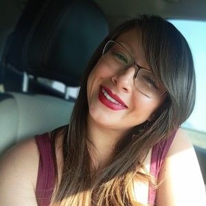 Meet your Posher, Leonette